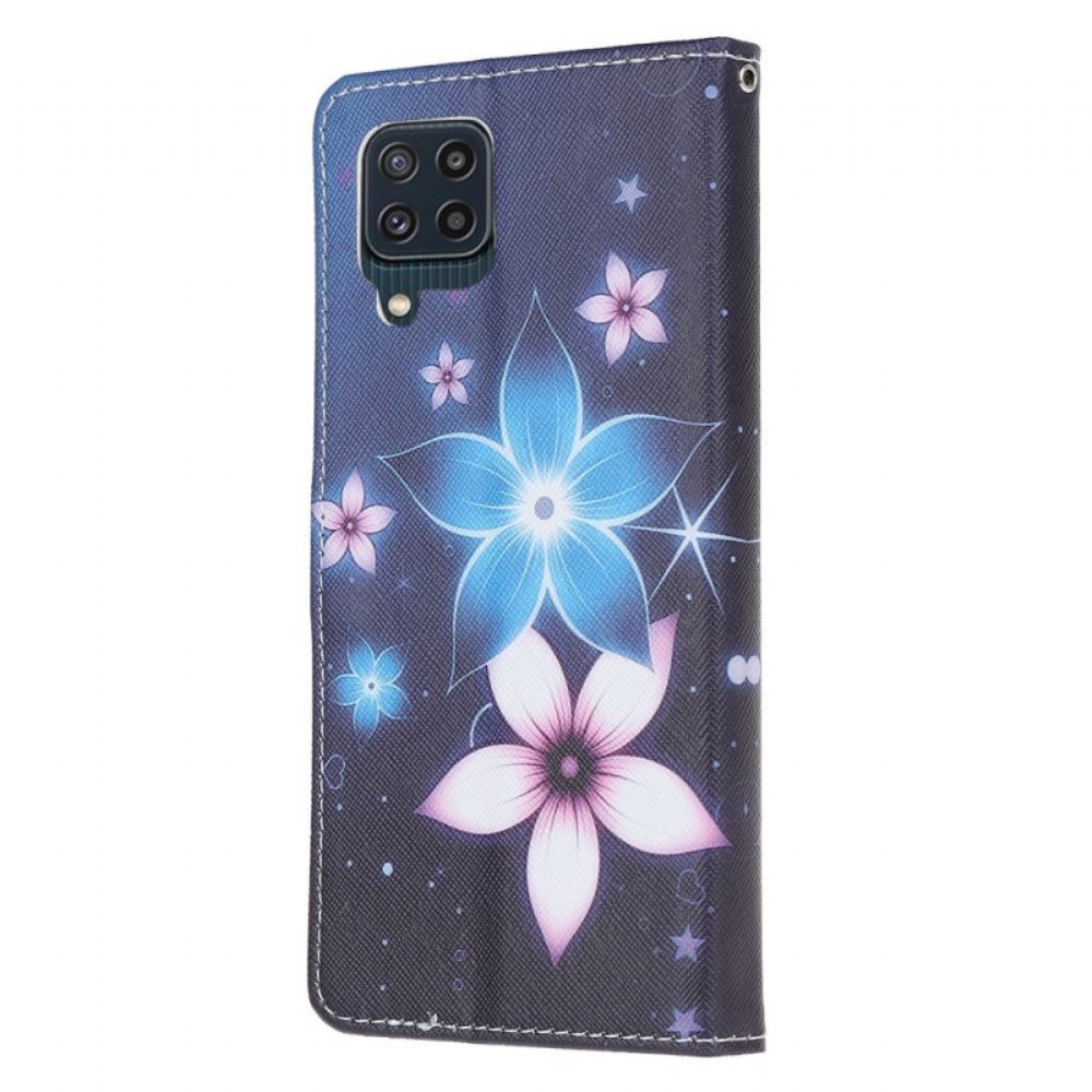 Kožené Pouzdro Na Samsung Galaxy M32 Na Lana Květiny Na Lunárním Řemínku